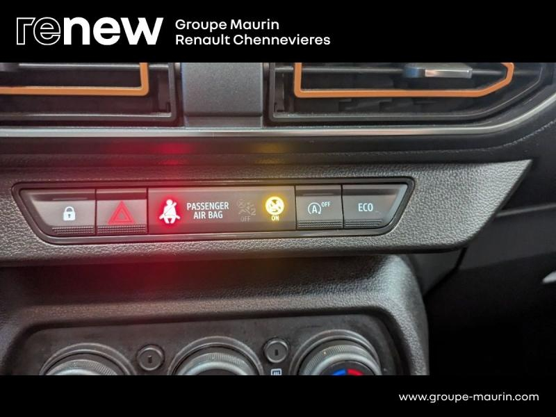 DACIA Sandero d’occasion à vendre à CHAMPIGNY-SUR-MARNE chez ADP - GIRARDIN (Photo 13)