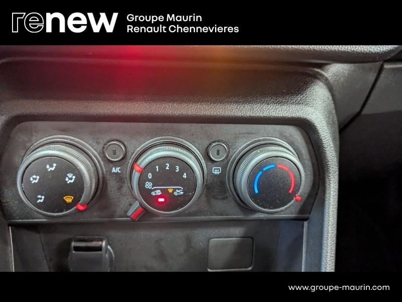 DACIA Sandero d’occasion à vendre à CHAMPIGNY-SUR-MARNE chez ADP - GIRARDIN (Photo 14)