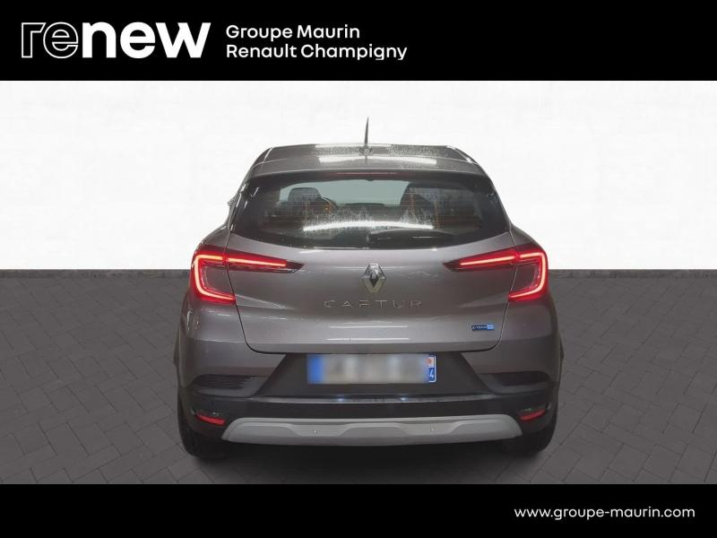 RENAULT Captur d’occasion à vendre à CHAMPIGNY-SUR-MARNE chez ADP - GIRARDIN (Photo 6)