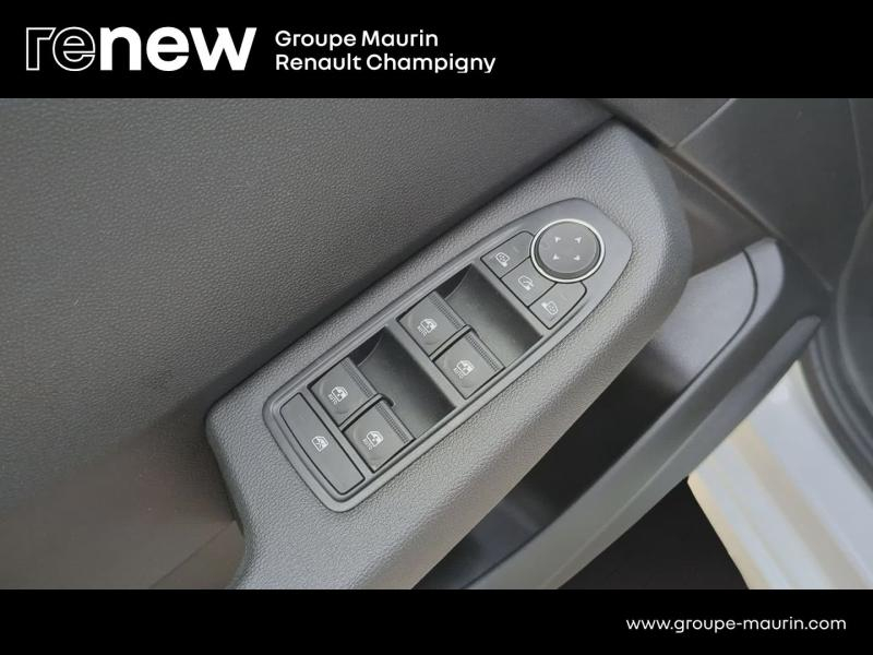 RENAULT Clio d’occasion à vendre à CHAMPIGNY-SUR-MARNE chez ADP - GIRARDIN (Photo 17)