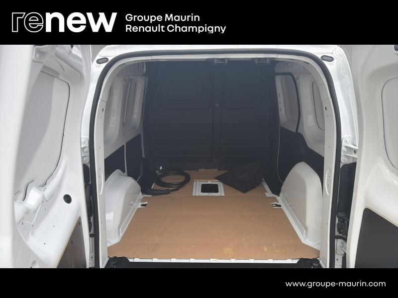 RENAULT Kangoo Van d’occasion à vendre à CHAMPIGNY-SUR-MARNE chez ADP - GIRARDIN (Photo 8)