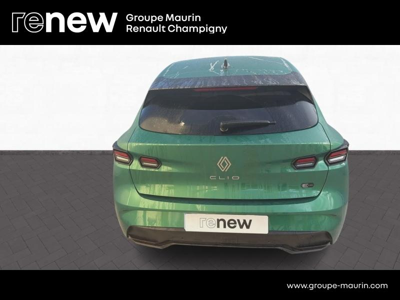 RENAULT Clio d’occasion à vendre à CHAMPIGNY-SUR-MARNE chez ADP - GIRARDIN (Photo 4)