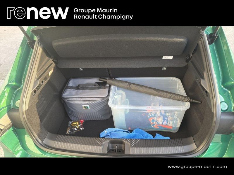 RENAULT Clio d’occasion à vendre à CHAMPIGNY-SUR-MARNE chez ADP - GIRARDIN (Photo 13)