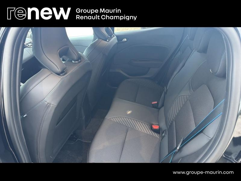 RENAULT Clio d’occasion à vendre à CHAMPIGNY-SUR-MARNE chez ADP - GIRARDIN (Photo 13)