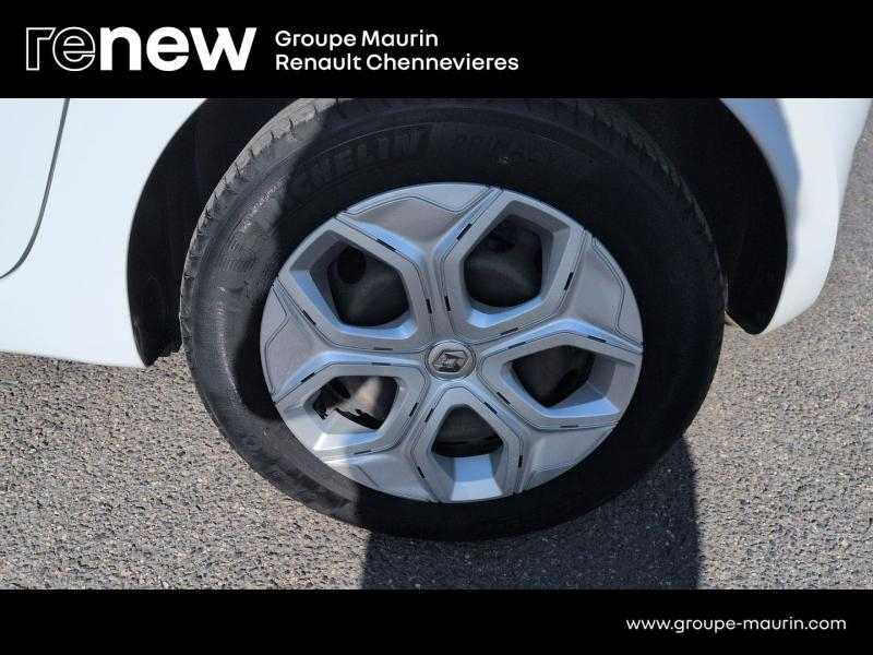 RENAULT Twingo d’occasion à vendre à CHAMPIGNY-SUR-MARNE chez ADP - GIRARDIN (Photo 10)