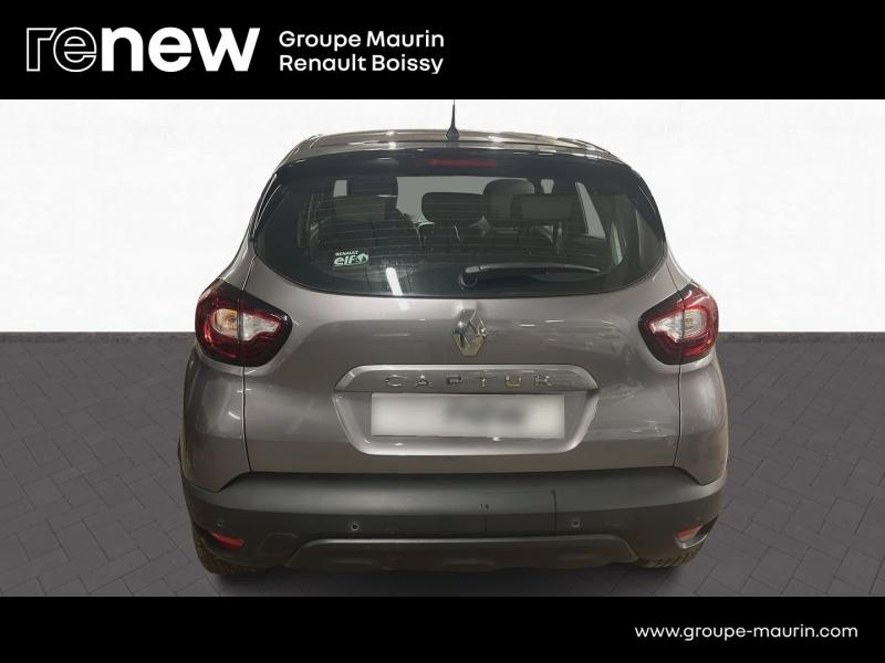 RENAULT Captur d’occasion à vendre à CHAMPIGNY-SUR-MARNE chez ADP - GIRARDIN (Photo 8)