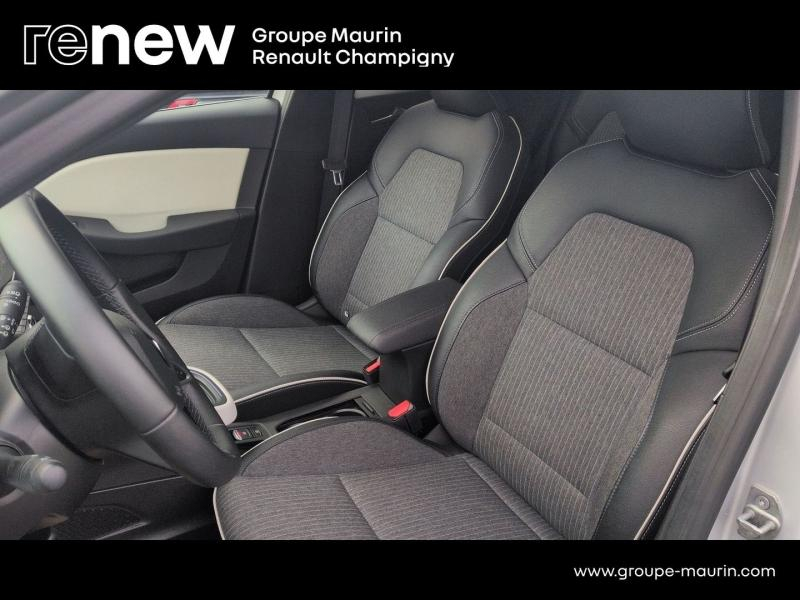 RENAULT Clio d’occasion à vendre à CHAMPIGNY-SUR-MARNE chez ADP - GIRARDIN (Photo 9)