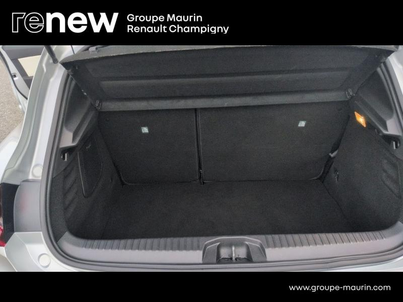 RENAULT Clio d’occasion à vendre à CHAMPIGNY-SUR-MARNE chez ADP - GIRARDIN (Photo 12)