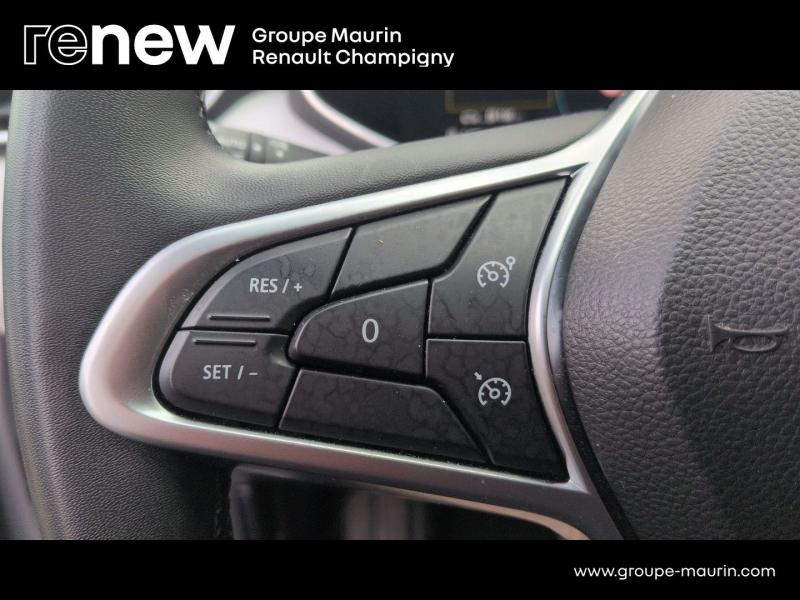 RENAULT Clio d’occasion à vendre à CHAMPIGNY-SUR-MARNE chez ADP - GIRARDIN (Photo 15)