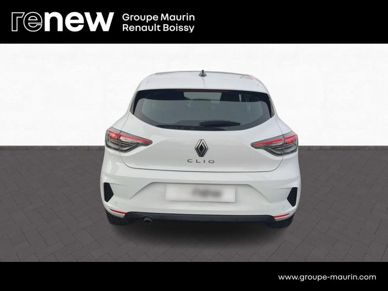 RENAULT Clio d’occasion à vendre à CHAMPIGNY-SUR-MARNE chez ADP - GIRARDIN (Photo 8)