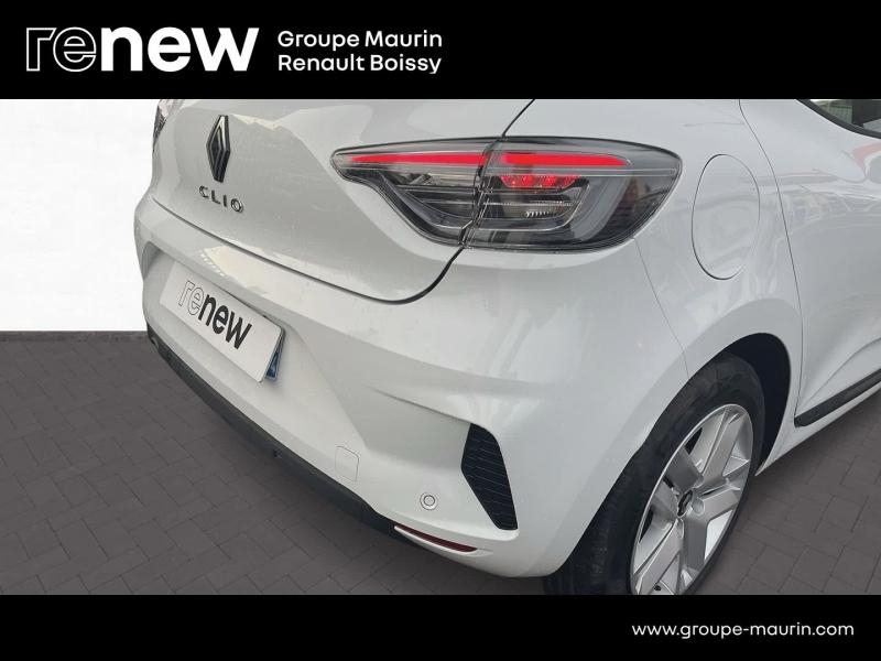 RENAULT Clio d’occasion à vendre à CHAMPIGNY-SUR-MARNE chez ADP - GIRARDIN (Photo 18)