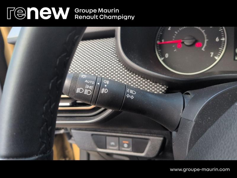 DACIA Sandero d’occasion à vendre à CHAMPIGNY-SUR-MARNE chez ADP - GIRARDIN (Photo 17)