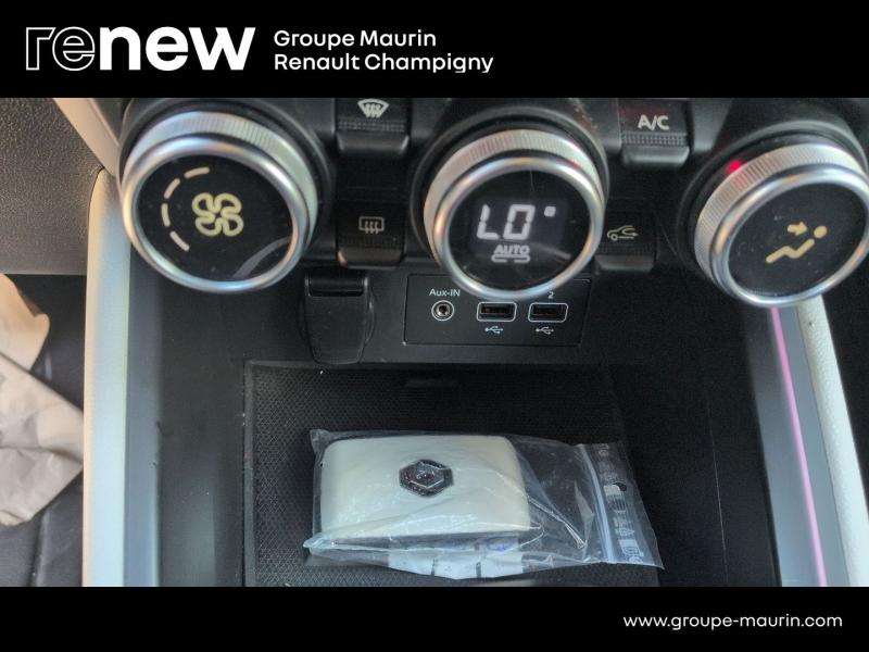 RENAULT Clio d’occasion à vendre à CHAMPIGNY-SUR-MARNE chez ADP - GIRARDIN (Photo 18)