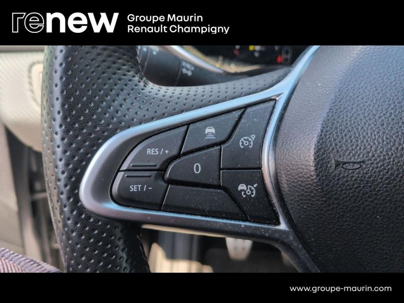 RENAULT Clio d’occasion à vendre à CHAMPIGNY-SUR-MARNE chez ADP - GIRARDIN (Photo 14)