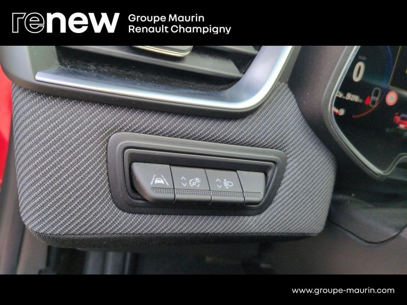 RENAULT Clio d’occasion à vendre à CHAMPIGNY-SUR-MARNE chez ADP - GIRARDIN (Photo 15)