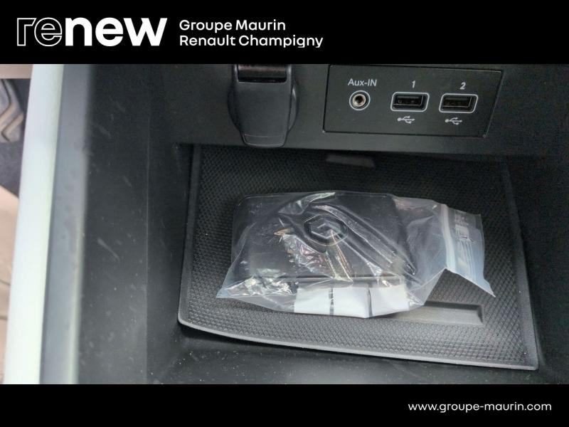 RENAULT Clio d’occasion à vendre à CHAMPIGNY-SUR-MARNE chez ADP - GIRARDIN (Photo 20)