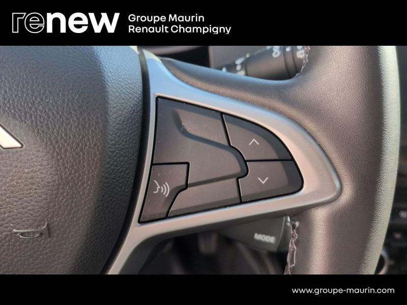 DACIA Duster d’occasion à vendre à CHAMPIGNY-SUR-MARNE chez ADP - GIRARDIN (Photo 18)