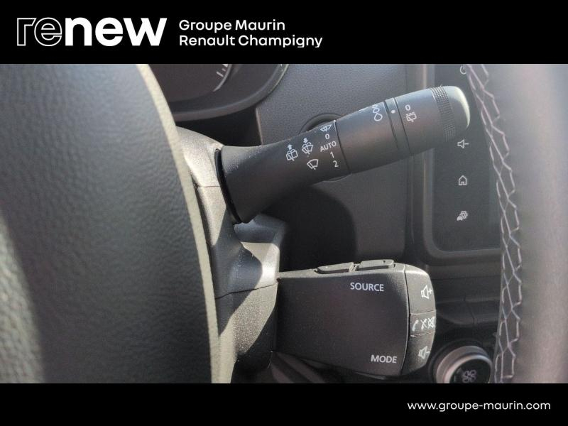 DACIA Duster d’occasion à vendre à CHAMPIGNY-SUR-MARNE chez ADP - GIRARDIN (Photo 20)